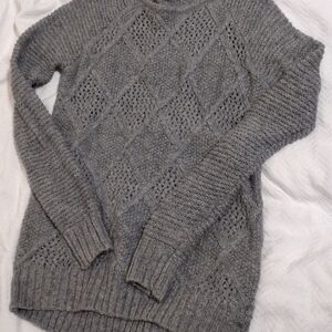 American EagleCozy Gray Knit Sweater
